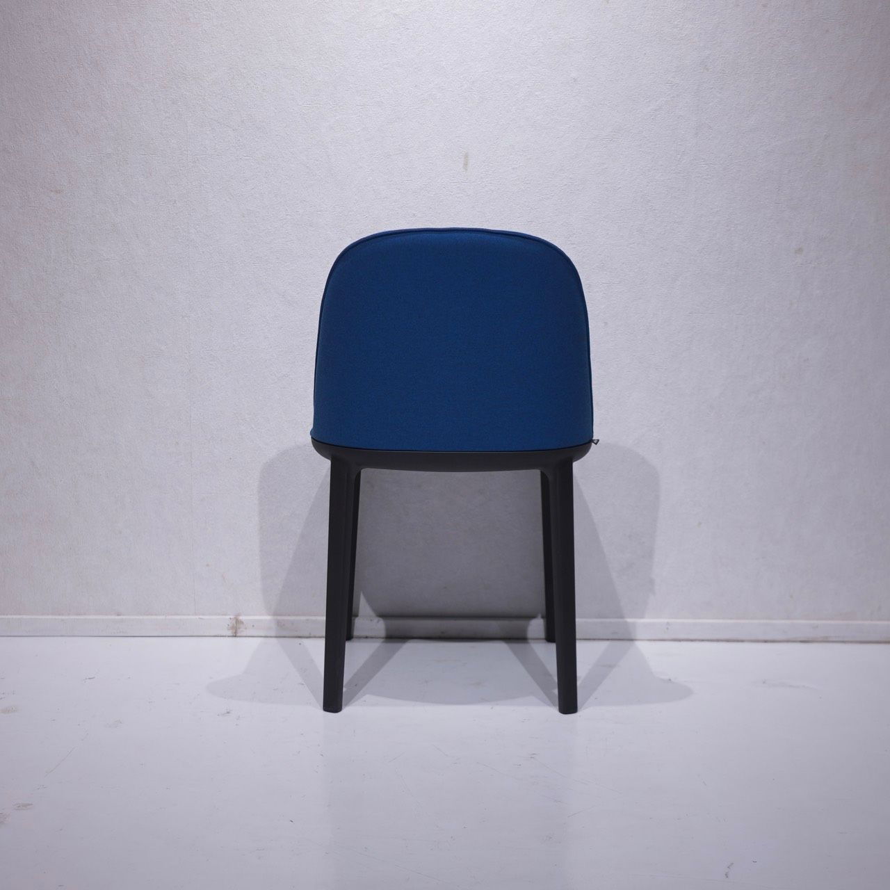 Vitra ヴィトラ Softshell Side Chair ソフトシェル サイドチェア