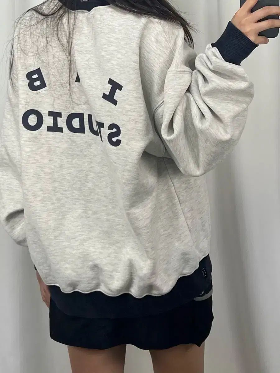 IAB Studio ビックロゴ グレー スウェット