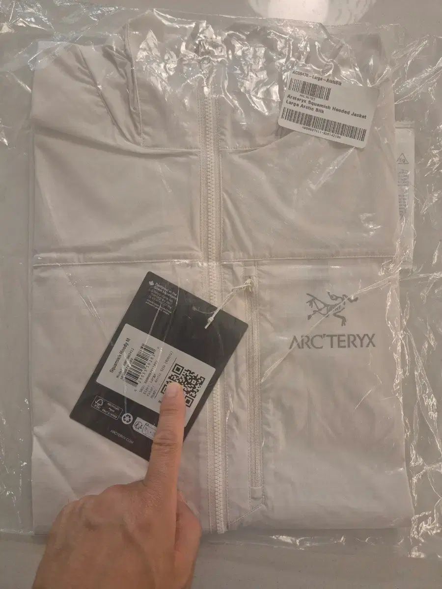 ARC'TERYX アークテリクス スコーミッシュ フーディマン (アーティックシルク) 新品 35,136円