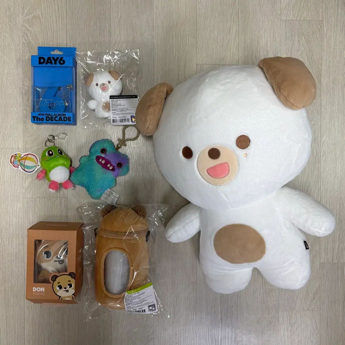 DAY6 ドウン グッズ まとめ売り おまけ付き DAY6（デイシックス）ドウン(DOWOON) グッズ まとめ 出品 - メルカリ