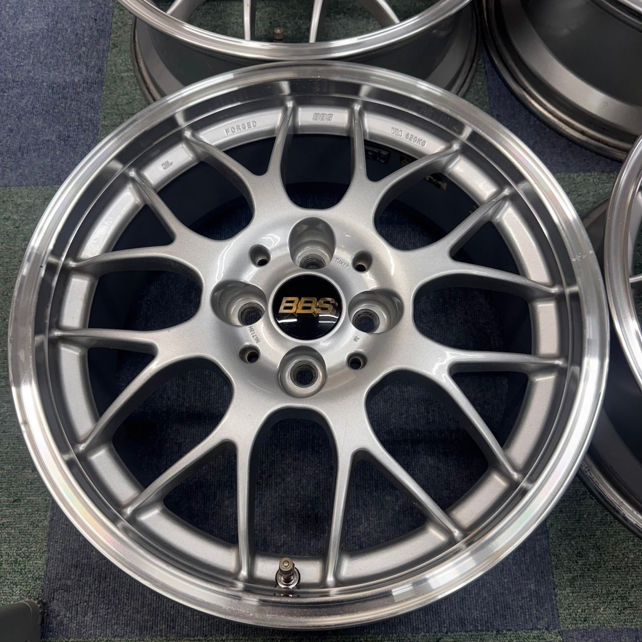 BBS RG-R RG712 17インチ 7j +38 PCD100 ダイヤモンドシルバー
