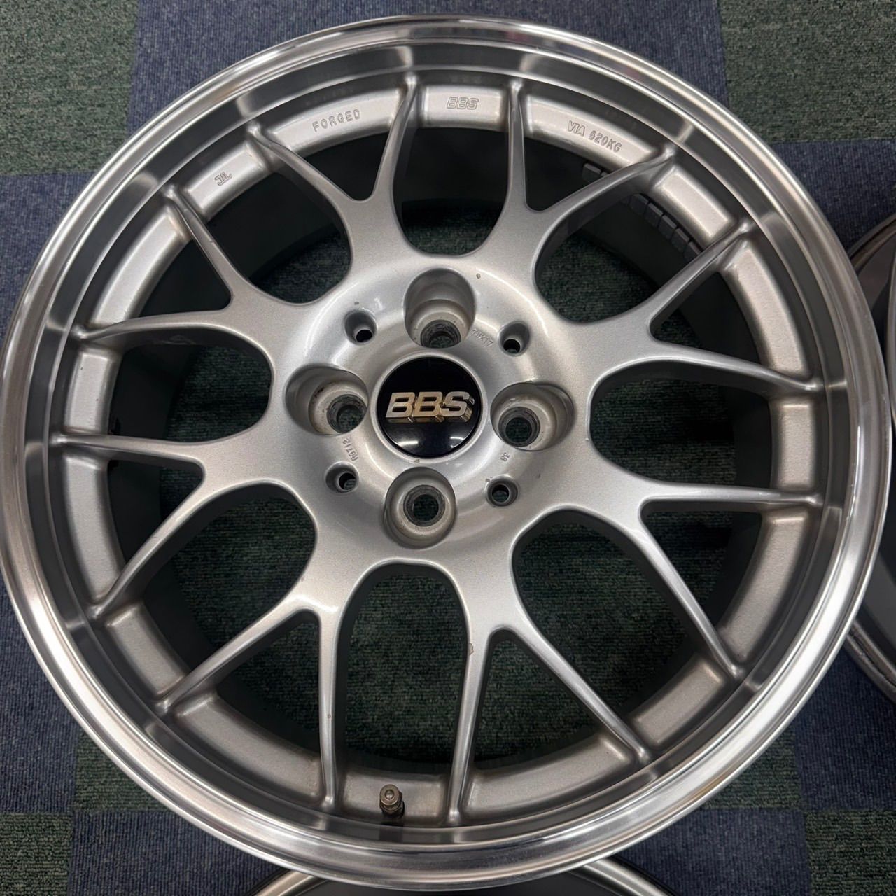 BBS RG-R RG712 17インチ 7j +38 PCD100 ダイヤモンドシルバー