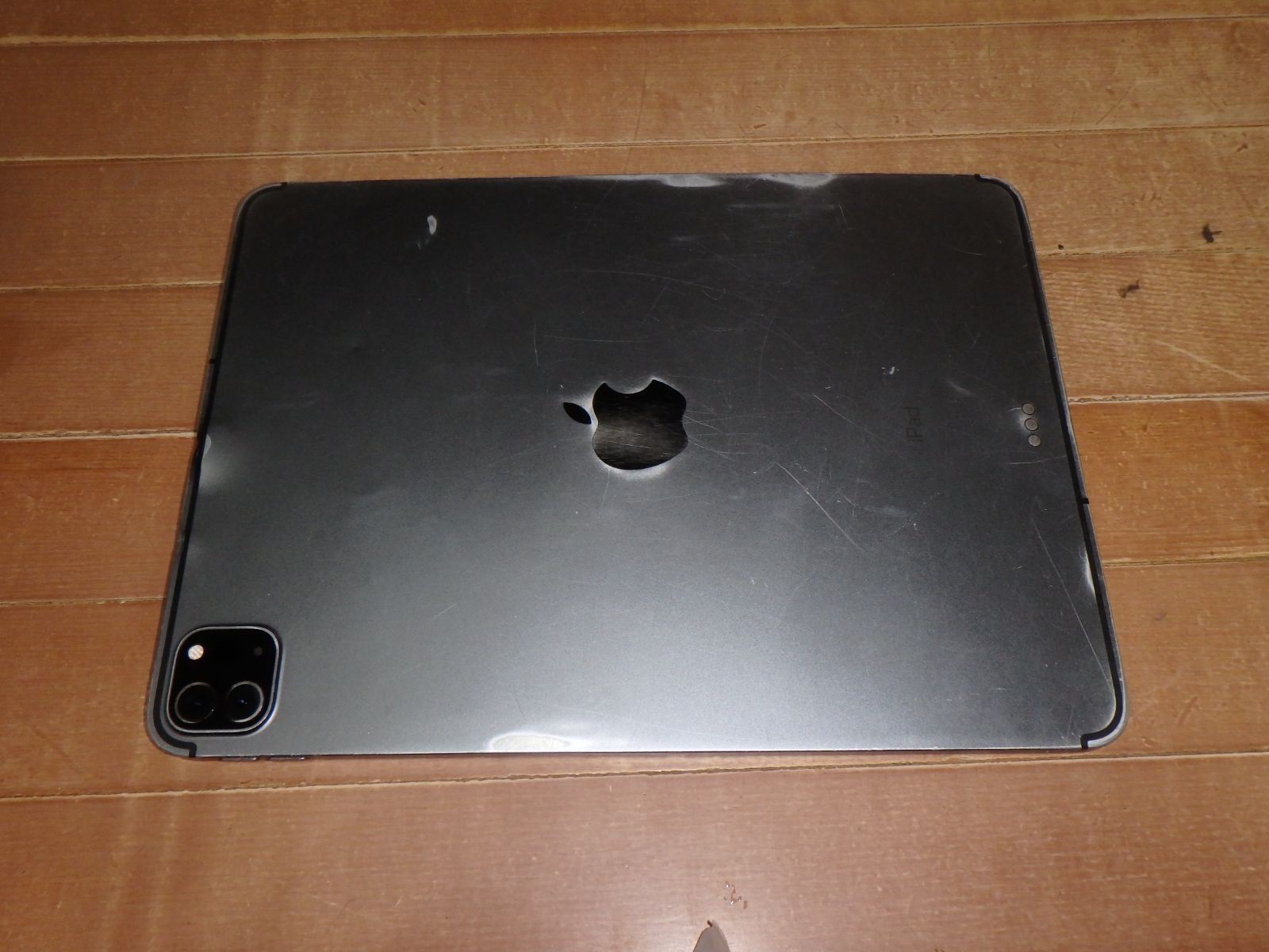 iPad Pro 11 第2世代 128G Wi-Fi+セルラー 難あり- メルカリ
