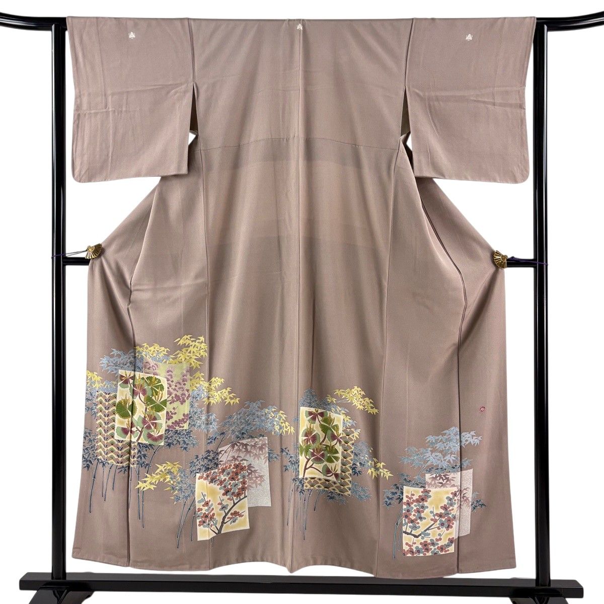 色留袖 身丈154cm 裄丈62.5cm S 袷 落款 色紙 松竹梅 灰茶 正絹 名品 三つ紋 【中古】