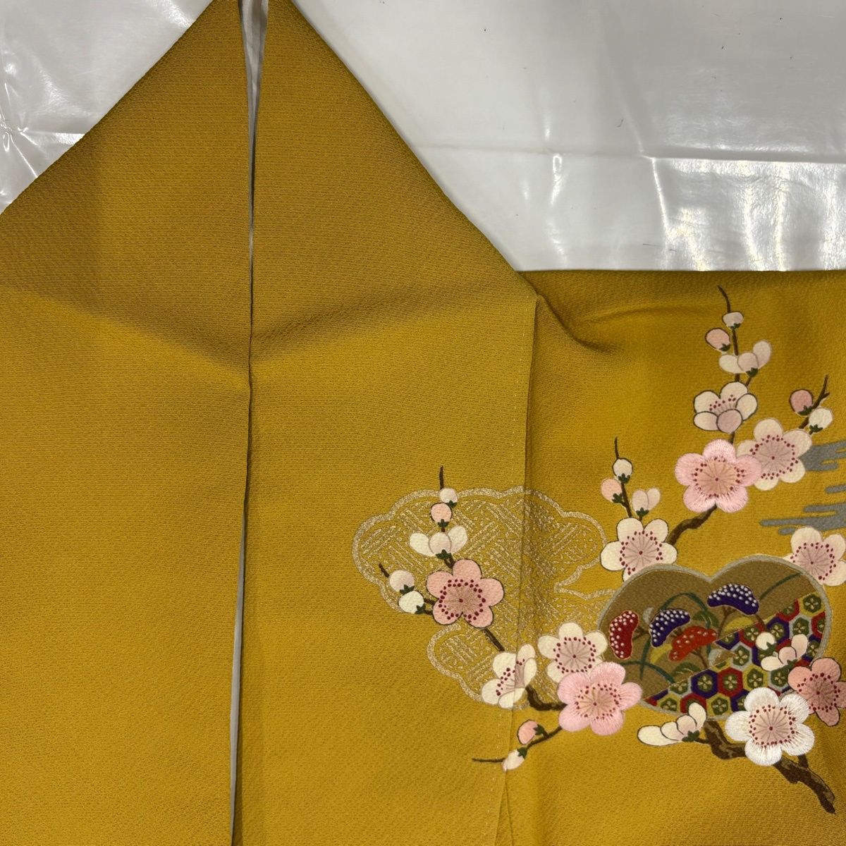 訪問着 身丈153cm 裄丈62cm S 袷 花井幸子 落款 紅白梅 団扇 金彩