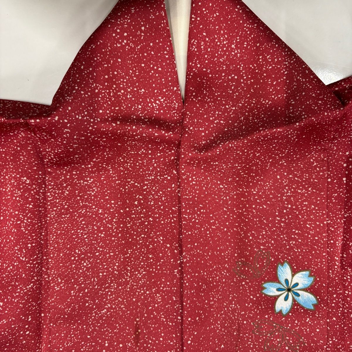 付下げ 身丈162cm 裄丈63.5cm S 袷 桜 霞 刺繍 金彩 濃ピンク 正絹 秀
