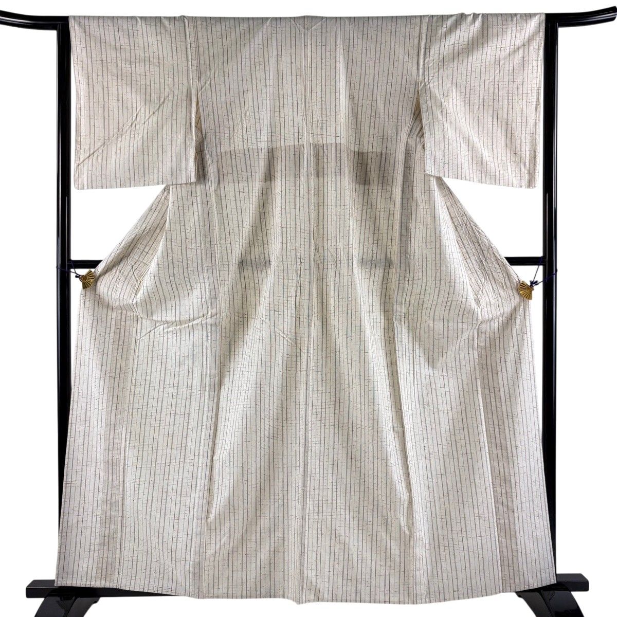 紬 身丈160.5cm 裄丈64cm M 単衣 縦縞 クリーム 正絹 名品 【中古】