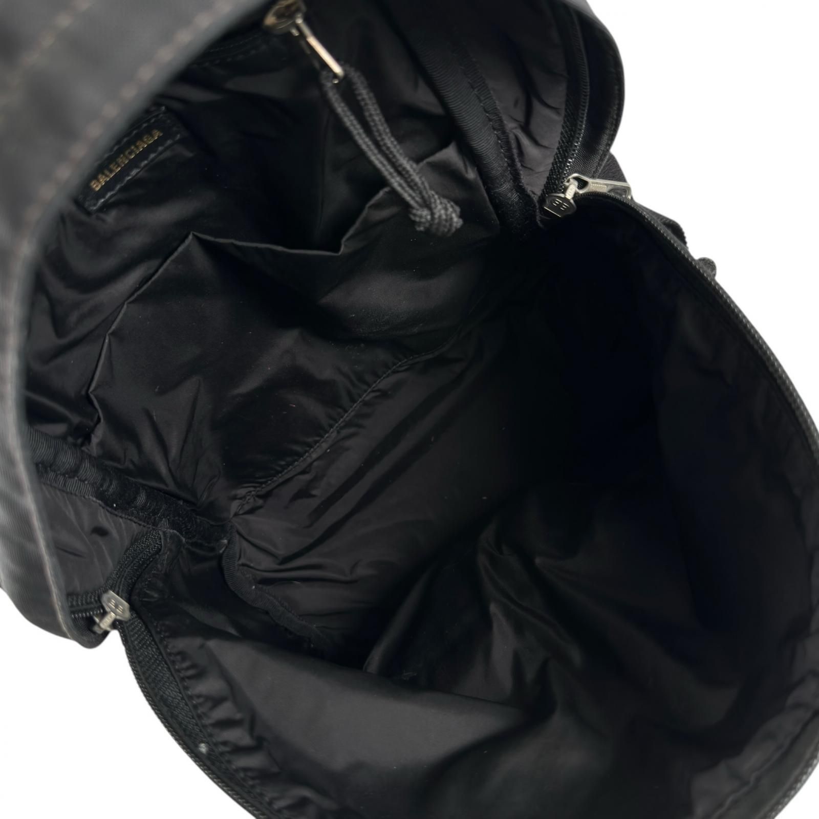 BALENCIAGA【百貨店購入】ウィールバックパック 黒 ブラック 保存袋付き 新着】BALENCIAGA ウィール ナイロン、ウール ブラック バックパック