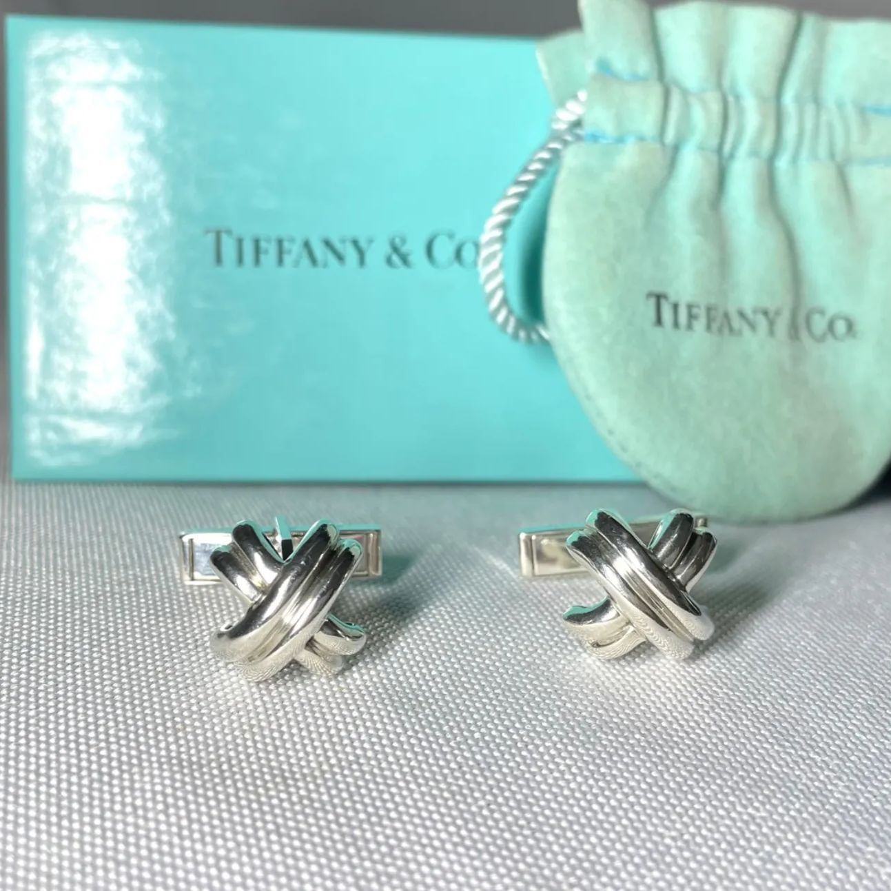 廃盤 Tiffany ティファニー シグネチャークロス スターリングシルバー