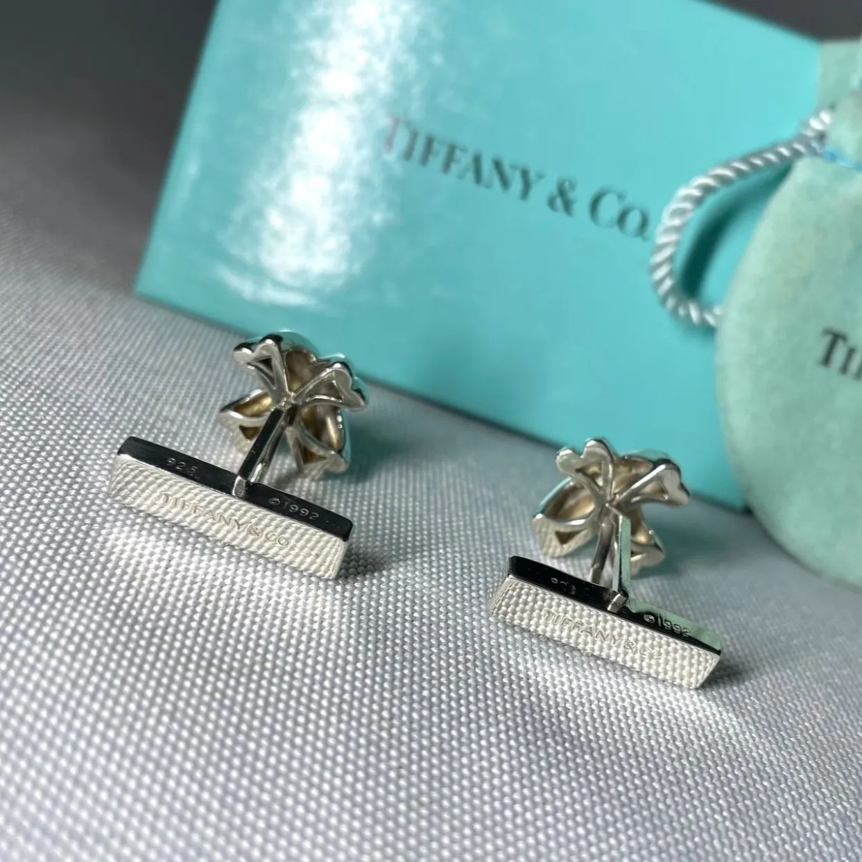 廃盤 Tiffany ティファニー シグネチャークロス スターリングシルバー