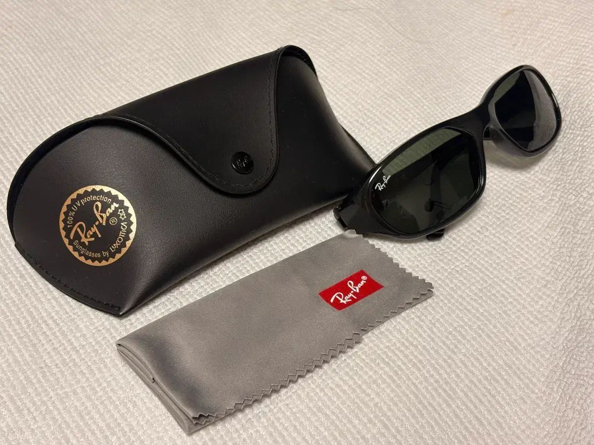 レイバン ディオ サングラス ほぼ新品