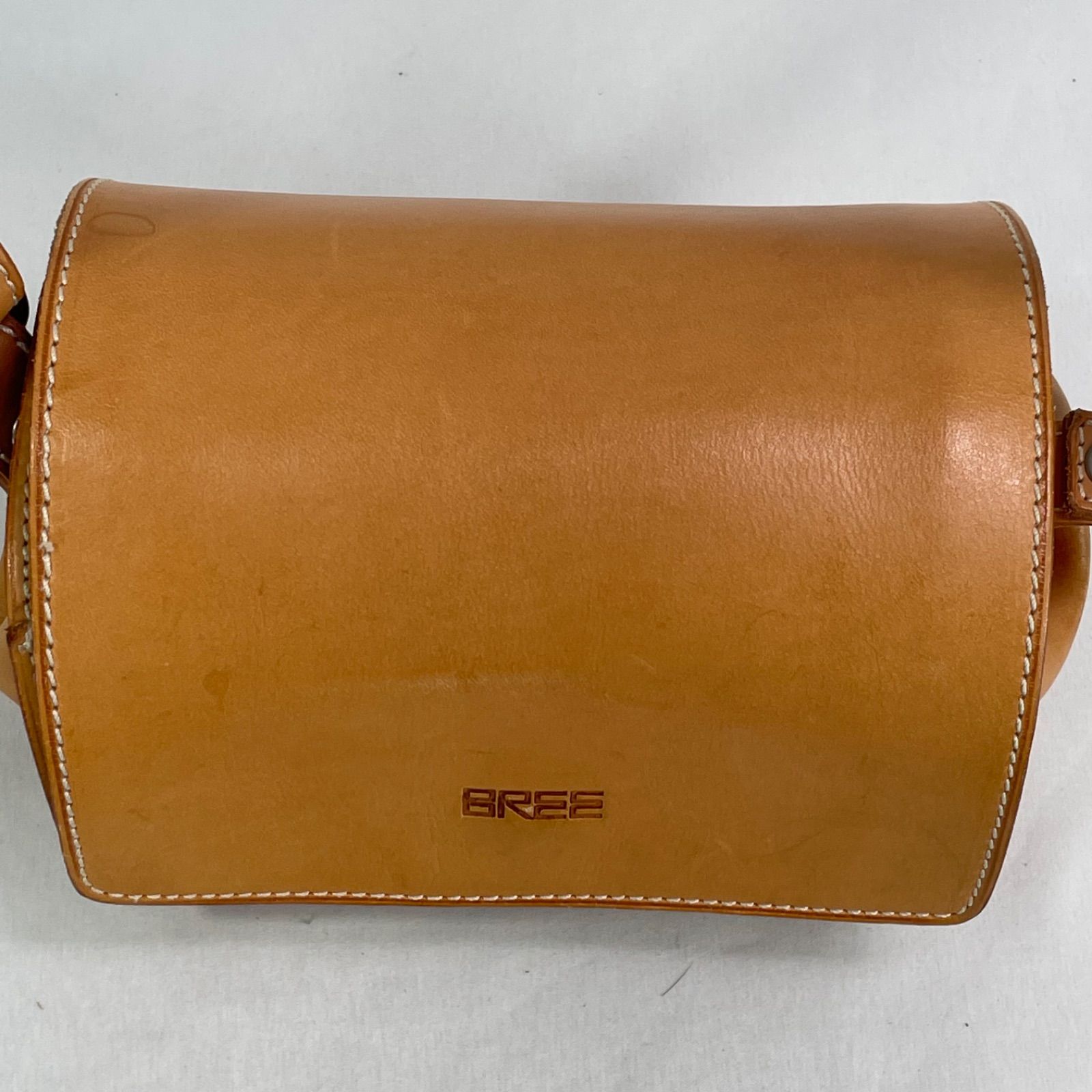 美品】BREE ブリー 筒形 ショルダーバッグ クラッチバッグ 2WAY ヌメ革