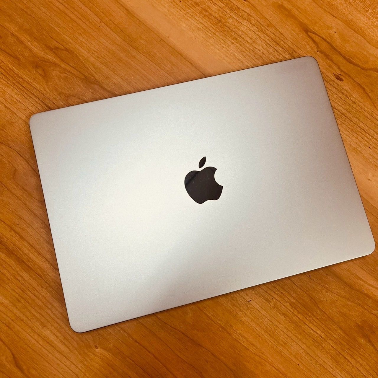 動作確認済み】 MacBook air 13インチ 2022 アップル Apple M2 16GB 