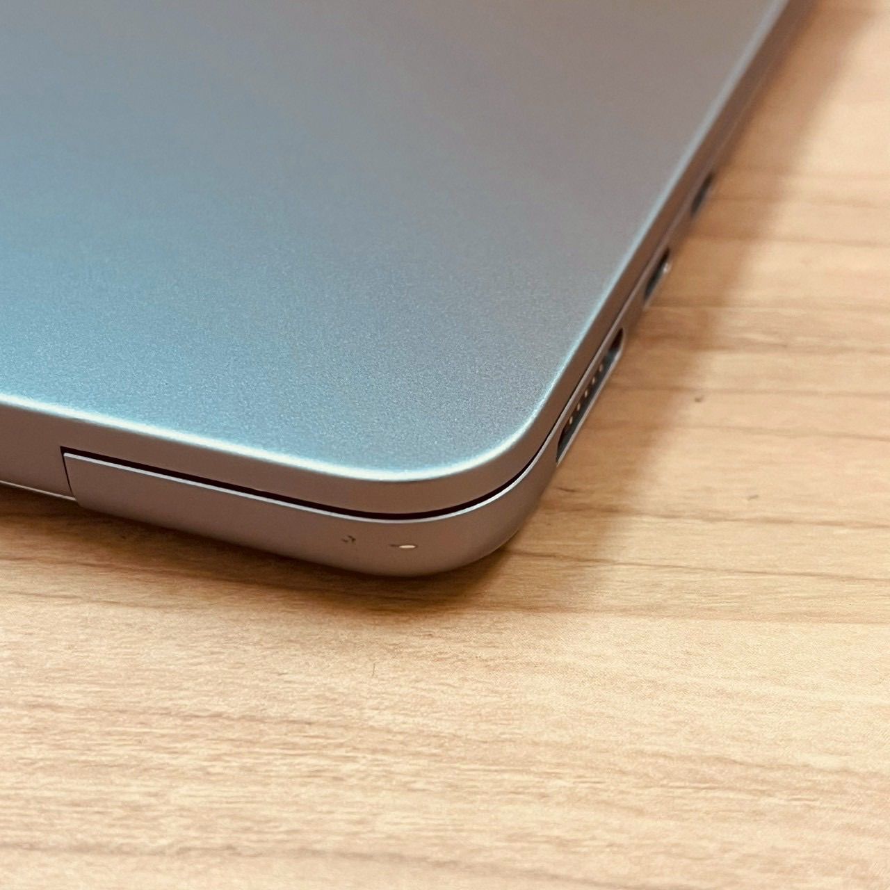 動作確認済み】 MacBook air 13インチ 2022 アップル Apple M2 16GB