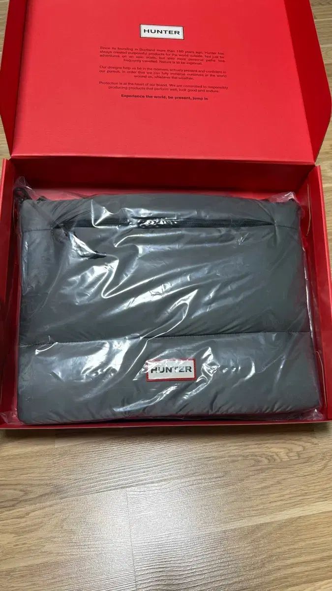 新品 ギャラクシーブック ハンター ポーチ グレー