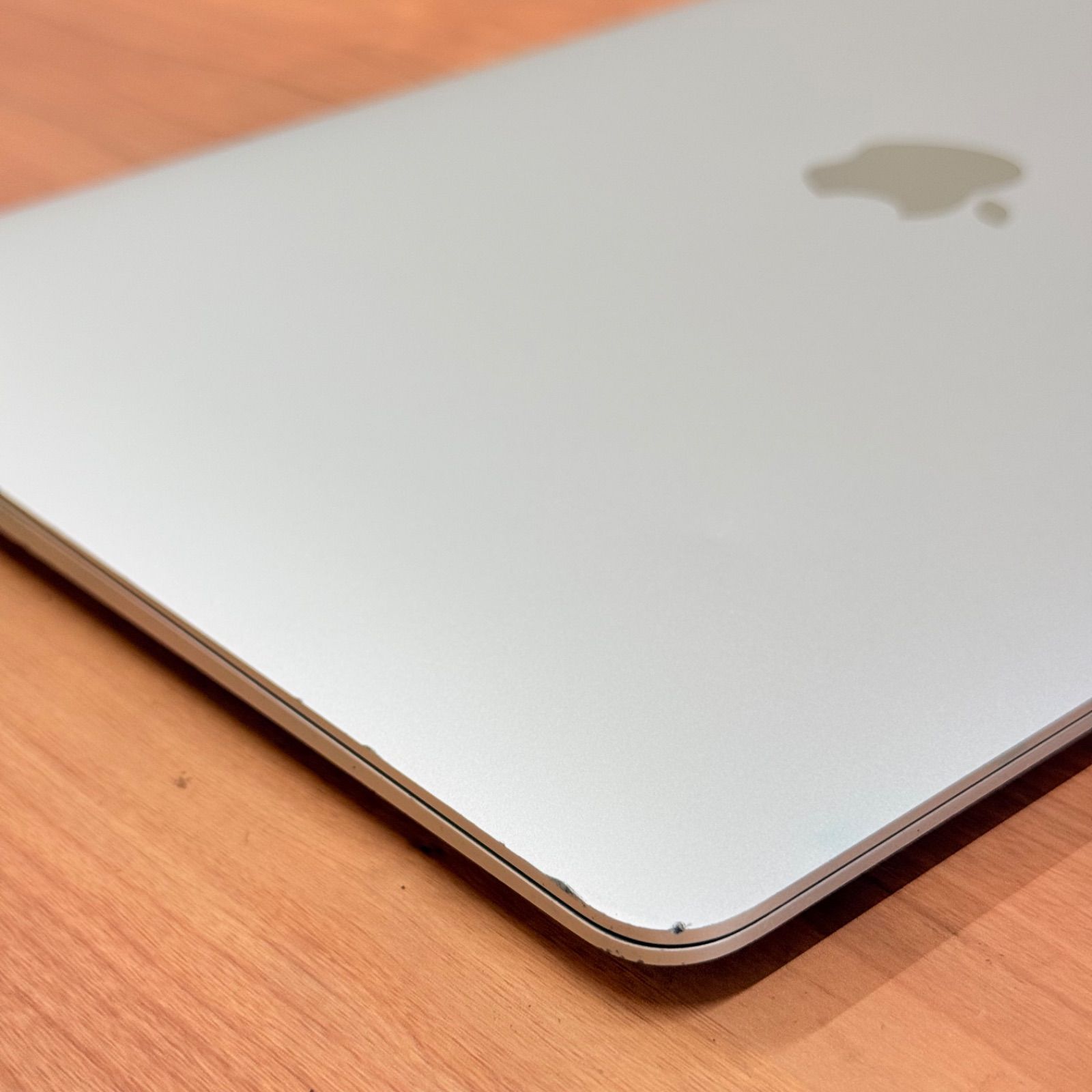 動作確認済み】 MacBook air 13インチ 2020 アップル Apple M1 8GB