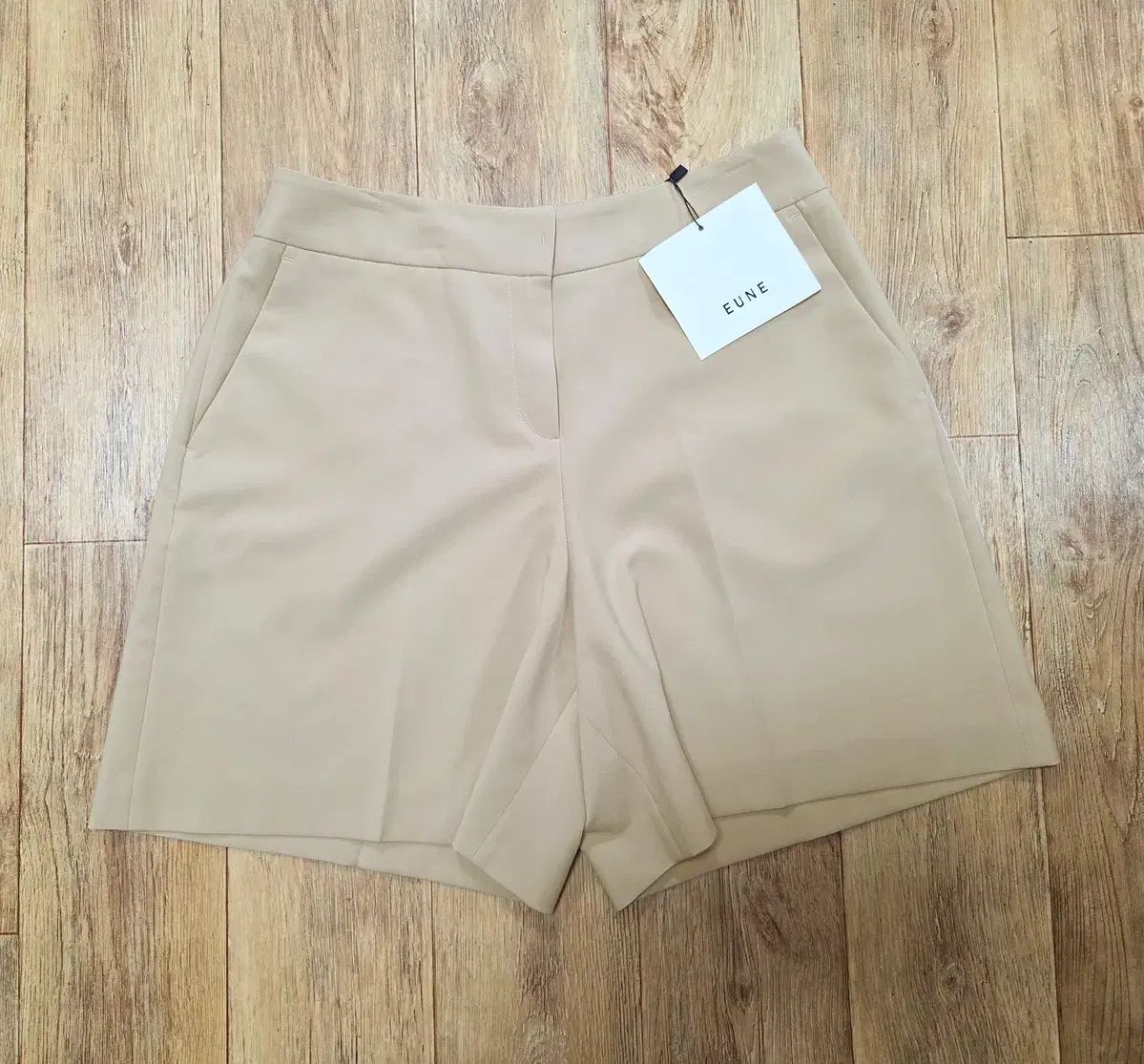 EUNEショートパンツ 66 新品