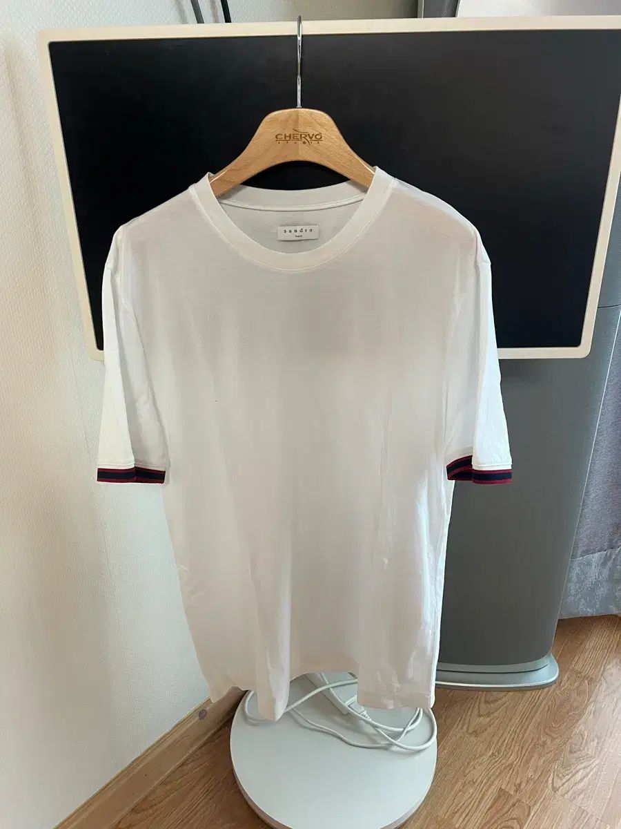 SANDRO(サンドロ)オム 半袖 Tシャツ 出品