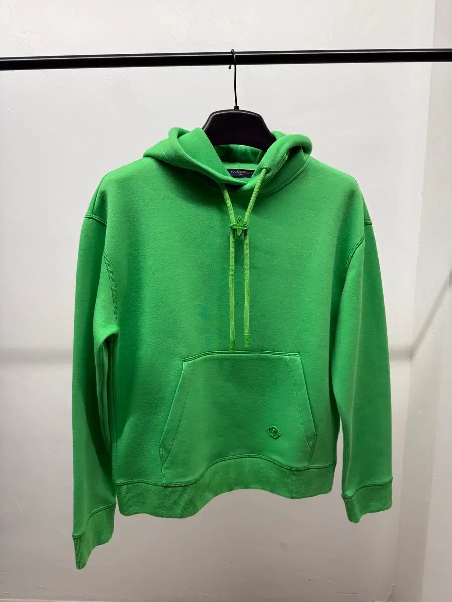 ルイヴィトン フラワー ストッパー フードTシャツ 百貨店購入 xs