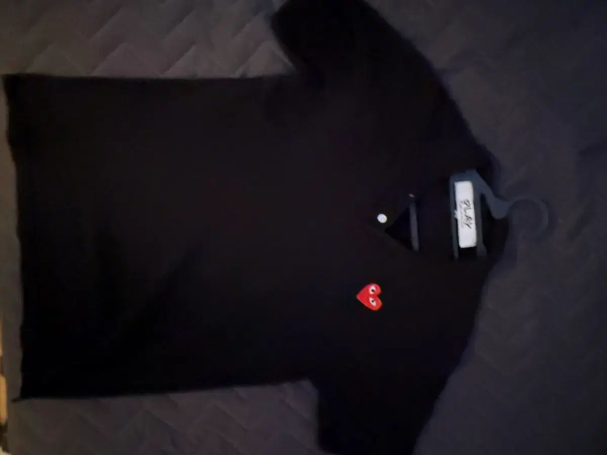 コム・デ・ギャルソン PLAY カラーTシャツ ブラック