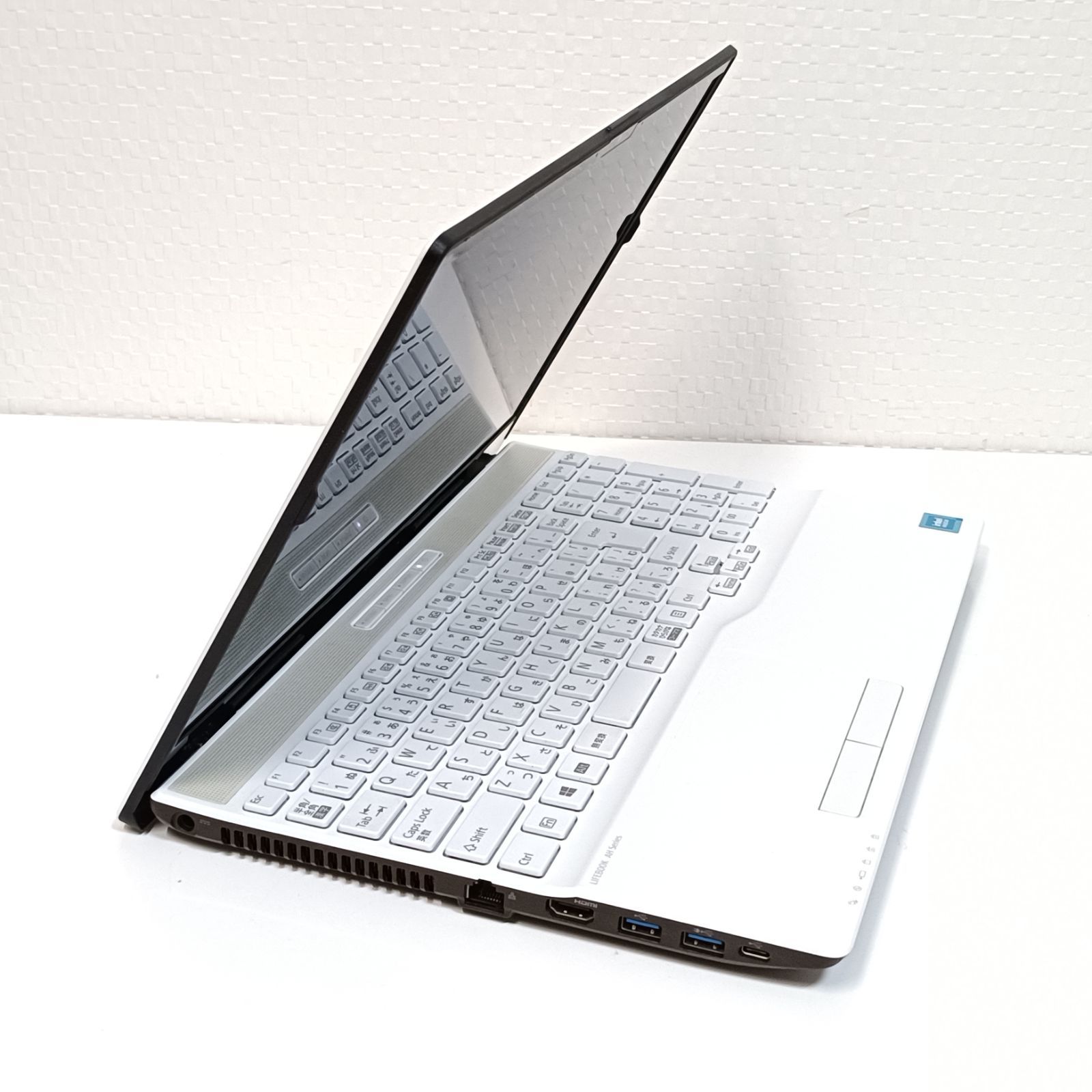 美品】2023年製 富士通 Windows11ノート SSD256GB - メルカリ