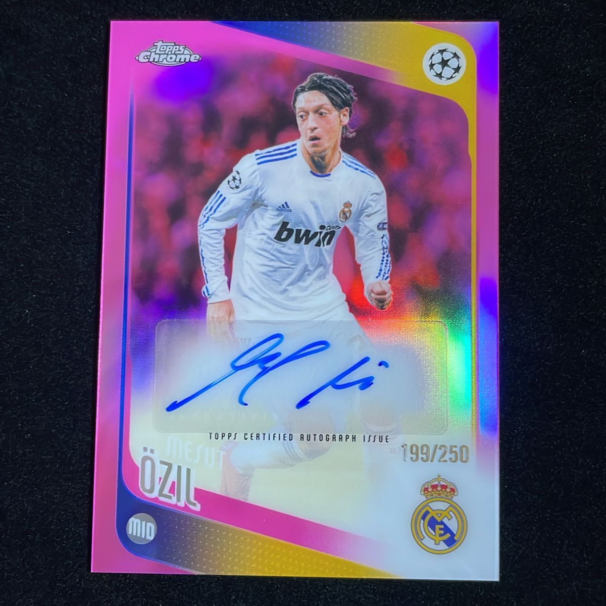 Mesut Ozil メスト・エジル Topps Chrome UCC 2025-26 /250 Pink Refractor Auto 直筆 サイン Real Madrid