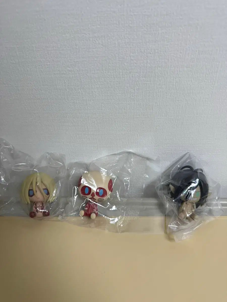 一番くじ 進撃の巨人 i賞ちょこのっこ アルミン リヴァイ ハンジ エレン