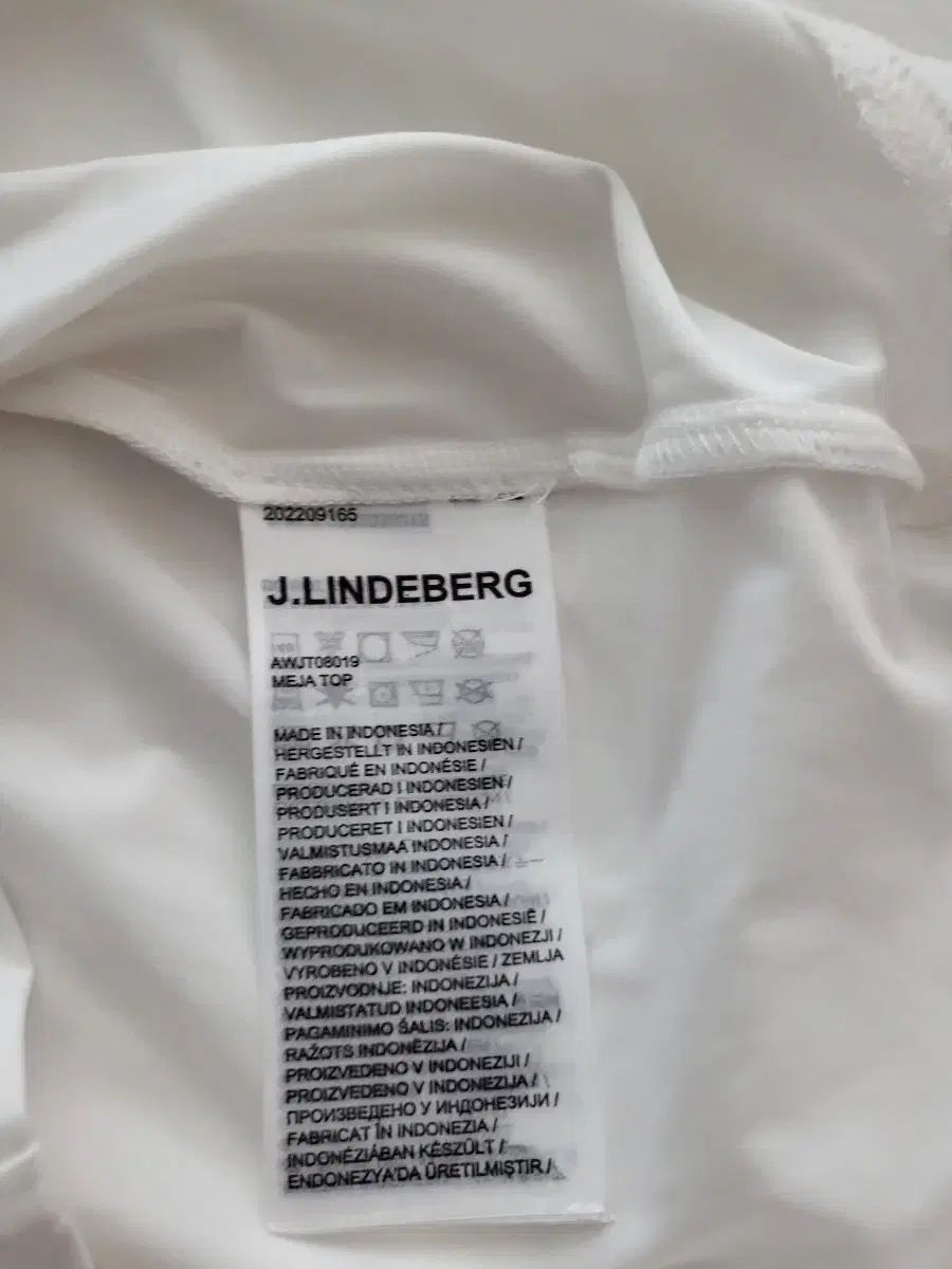 J LINDEBERG 半袖Tシャツ 白 J LINDEBERG 半袖Tシャツ 白