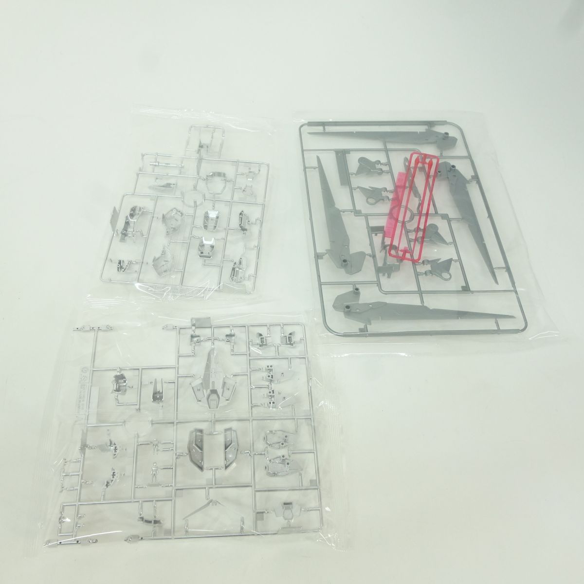 【未組立】 MG 1/100 機動戦士ガンダムSEED フリーダムガンダム Ver.2.0 シルバーコーティング ※内袋未開封 【未組立】 MG 1/100 機動戦士ガンダムSEED フリーダムガンダム Ver.2.0 シルバーコーティング ※内袋未開封