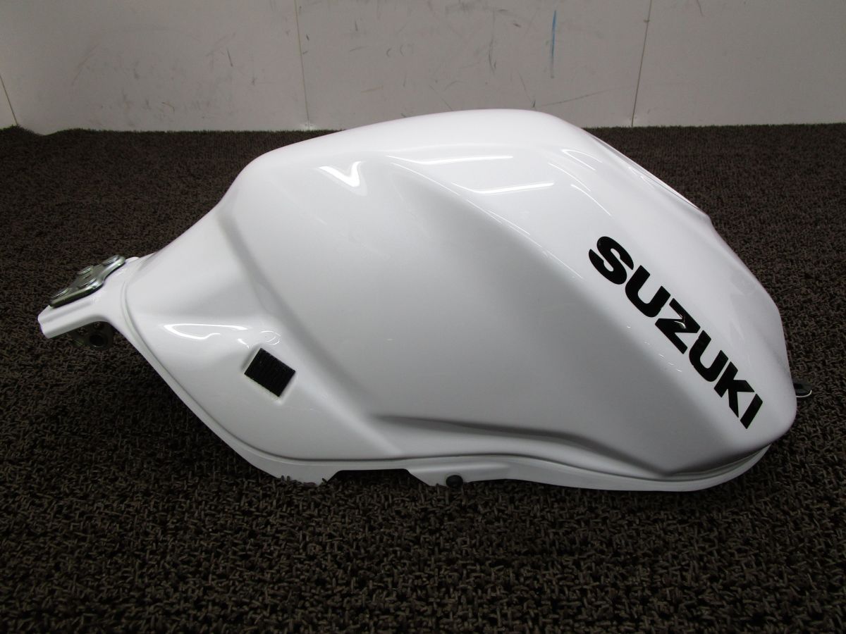 SV650 ガソリンタンク □B8489！VP55B スズキ 【 P511 】 動画有 FI インジェクション ABS