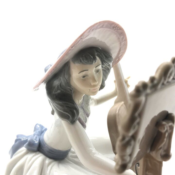 LLADRO リヤドロ チェロを弾く少女 美品 LLADRO リヤドロ チェロを弾く少女 置物 インテリア 小物 陶磁器
