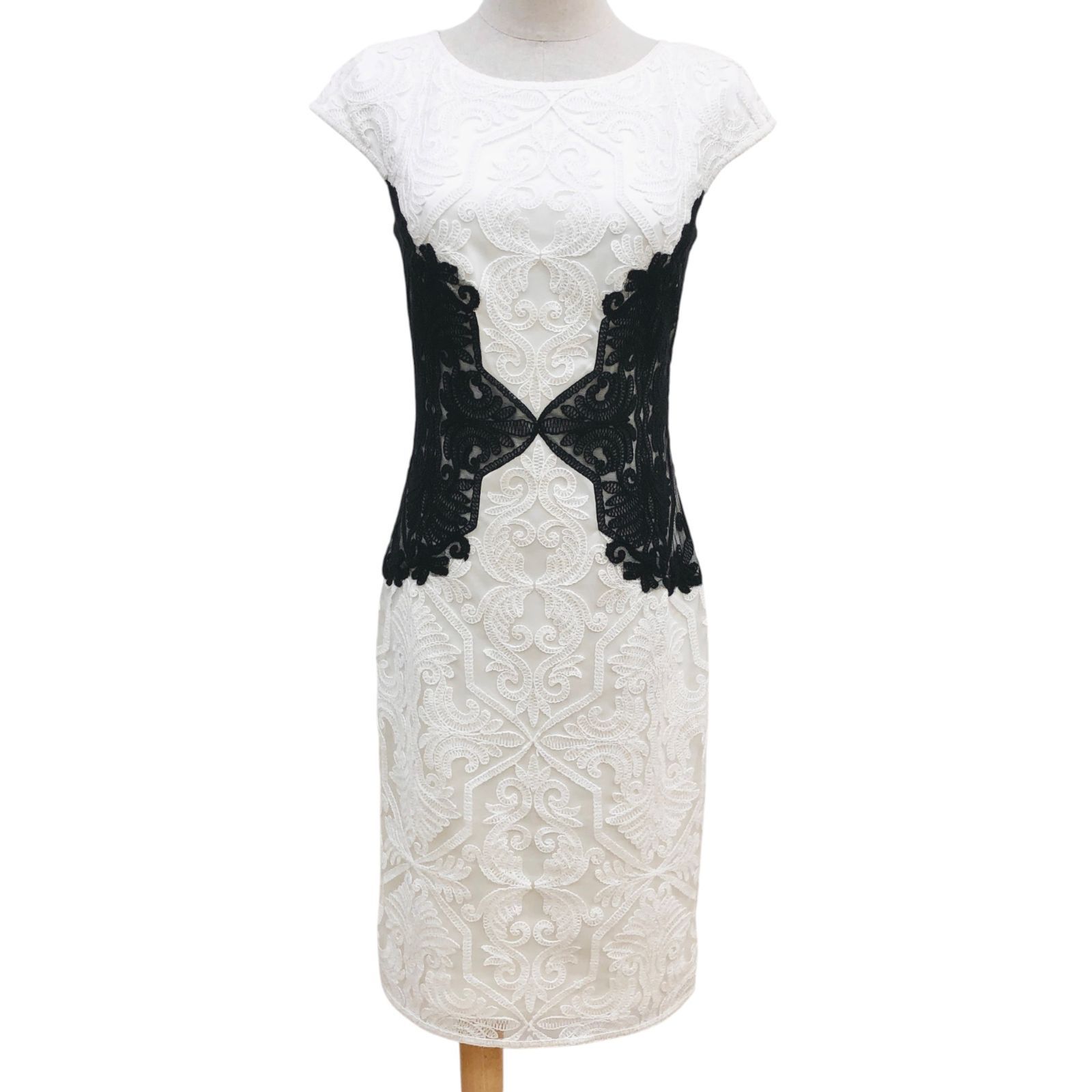 1510101335 TADASHI SHOJI ワンピース フレンチスリーブ ボートネック