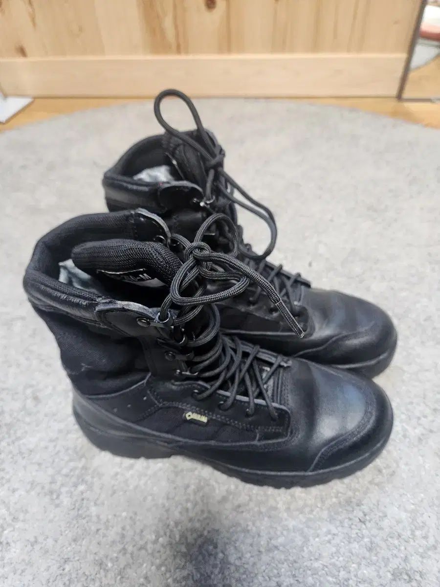 トレクスタ GORE-TEX ゴアテックス 登山靴 ウォーカーブーツ - 260M