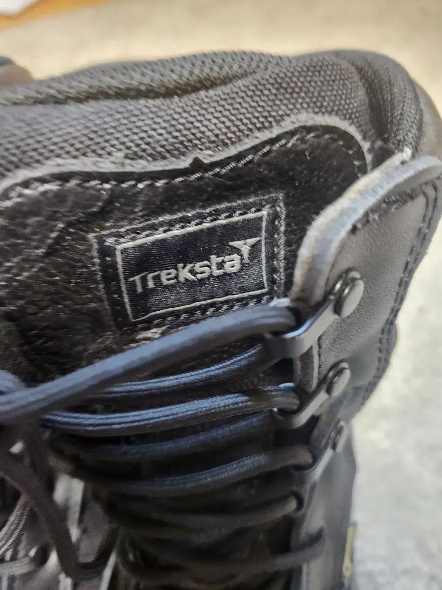 トレクスタ GORE-TEX ゴアテックス 登山靴 ウォーカーブーツ - 260M