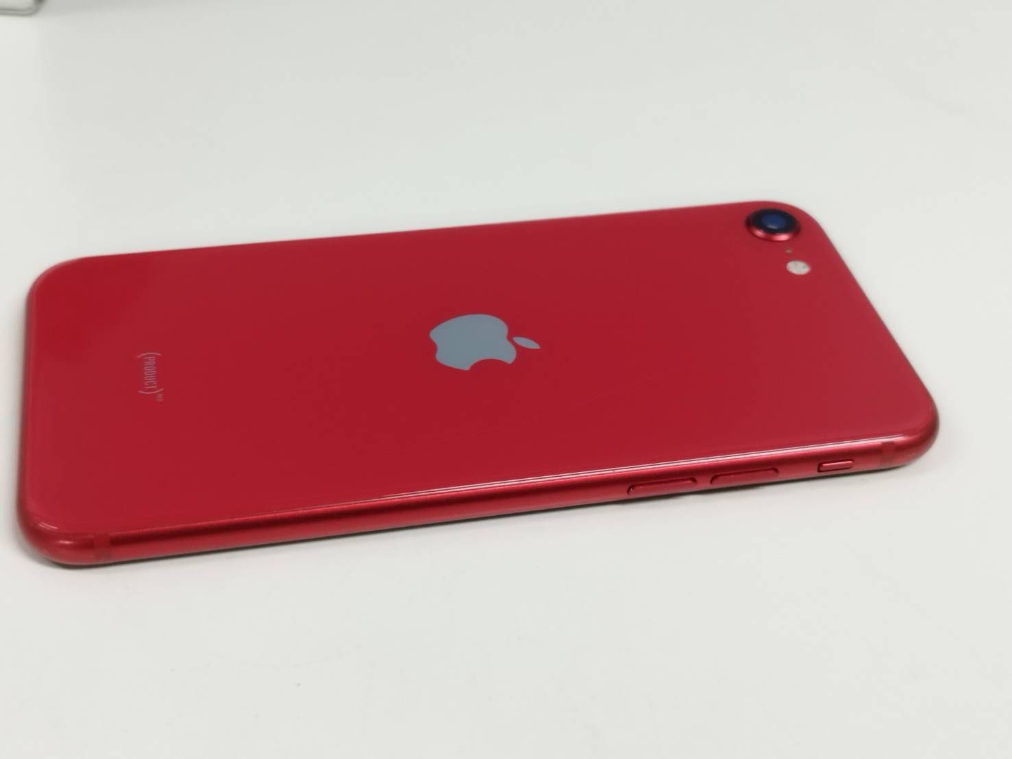 iPhone SE 第2世代 128GB レッド SIMフリー 中古 Cランク - メルカリ
