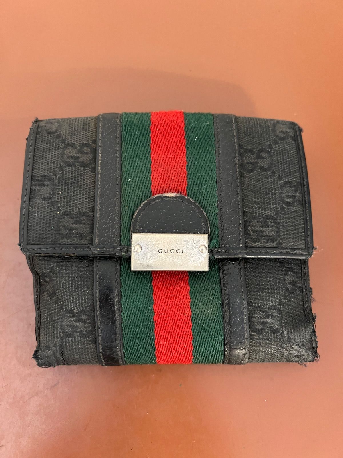 GUCCI グッチ GGキャンバス シェリーライン コンパクト 二つ折り財布