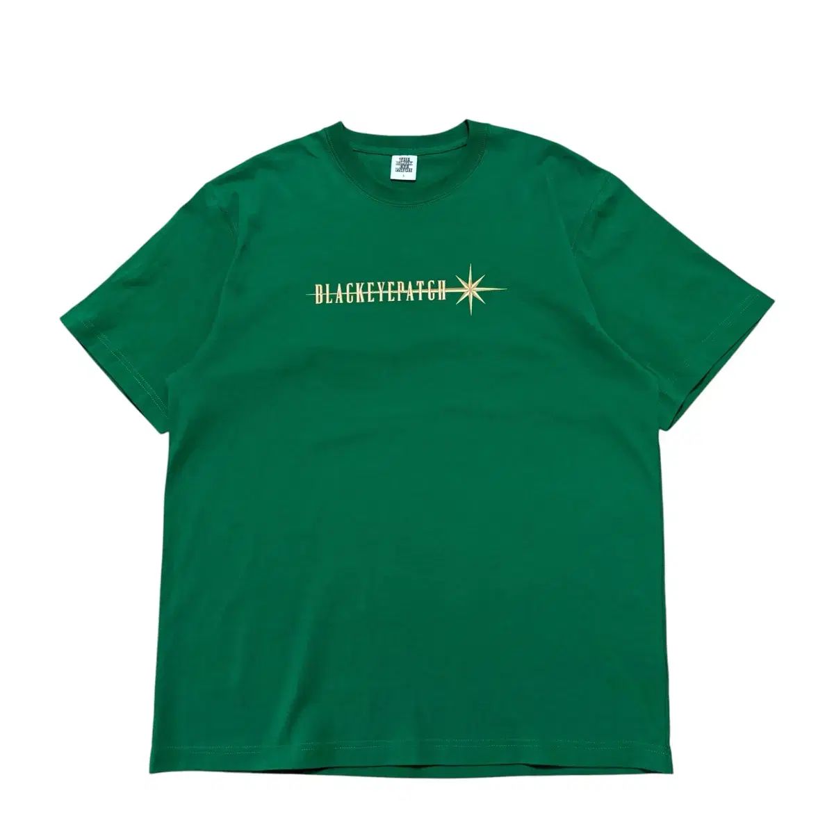 ブラックアイパッチ 半袖Tシャツ