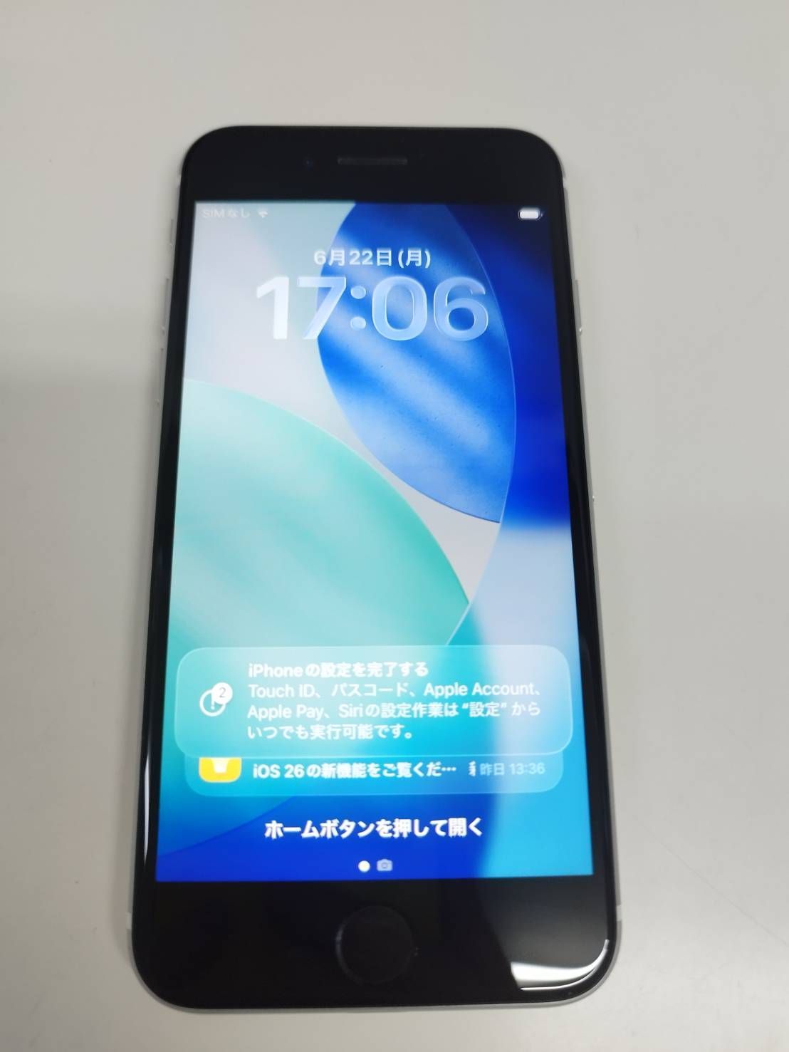 iPhone SE2 64GB ホワイト SIMフリー良品 - メルカリ