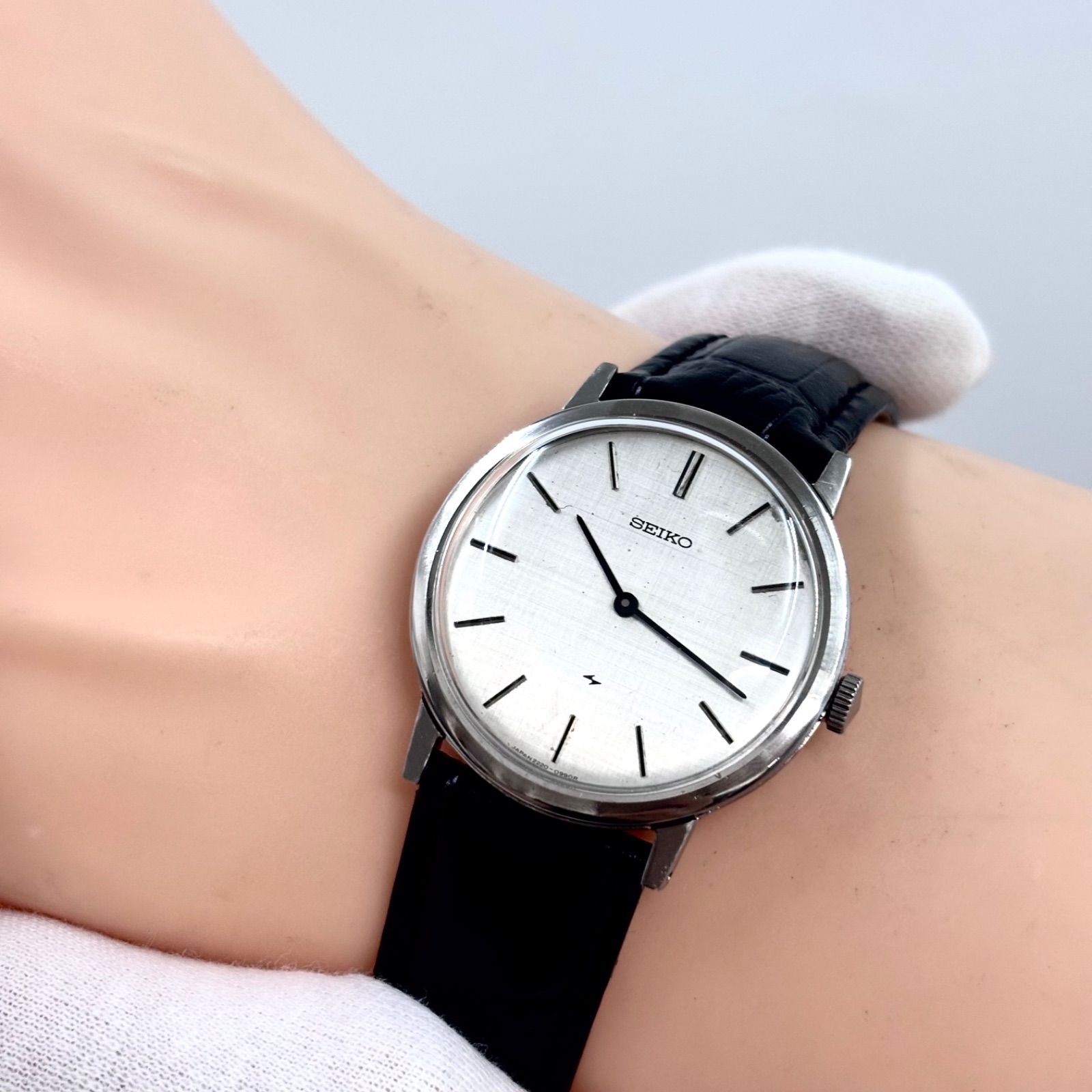 【稼働】SEIKO/セイコー CHARIOT/シャリオ 腕時計 手巻き 絹目/リネン文字盤 24石 ハイビート 28800振動 1974年7月製造 japan vintage 【稼働】SEIKO/セイコー CHARIOT/シャリオ 腕時計 手巻き 絹目/リネン文字盤 24石 ハイビート 28800振動 1974年7月製造 japan vintage