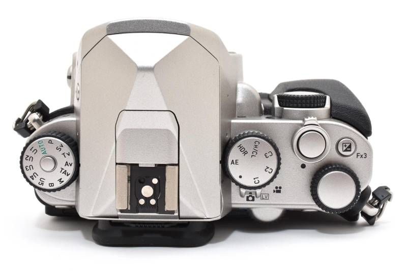 ☆極上品☆《ショット数830回》ペンタックス PENTAX KP ボディ