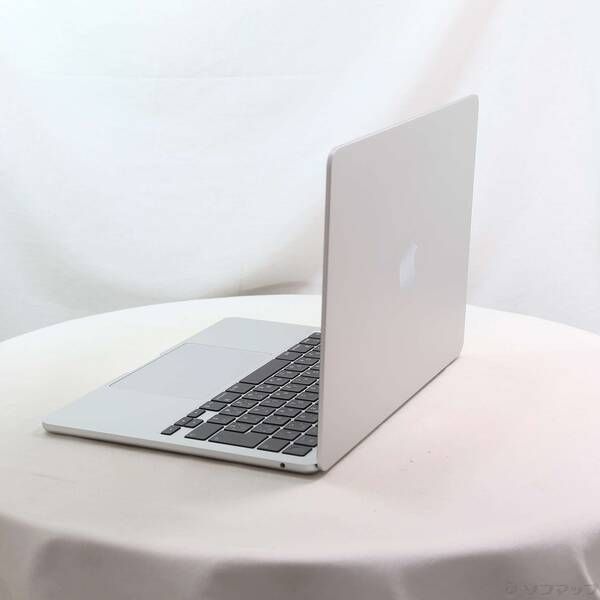 MacBook Air 13.6
