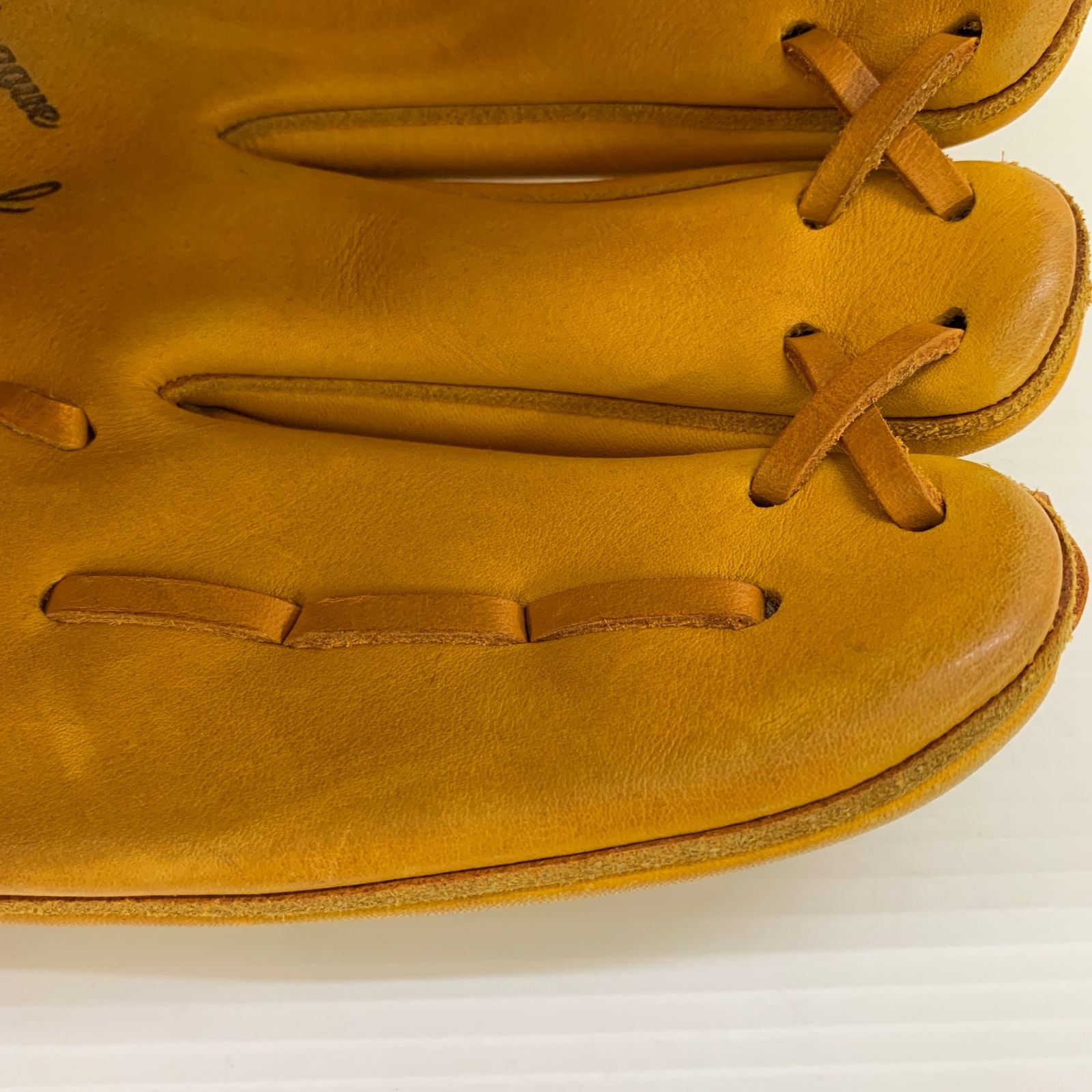 ミズノ MIZUNO 2GN36211 軟式 大人 一般 投手用 グローブ ピッチャー グラブ 右投げ 中古品 野球 9033