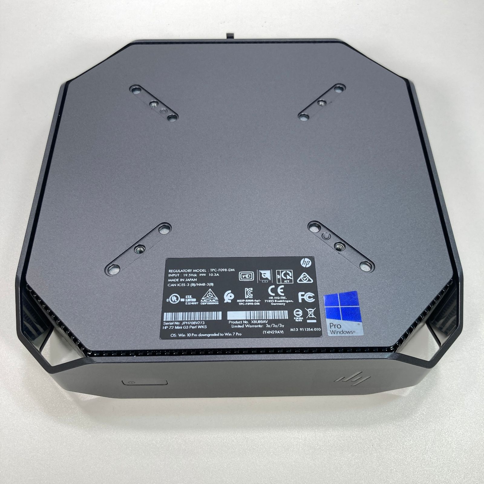 HP Z2 Mini G3 Xeon Quadro Win11Pro 中古 - メルカリ