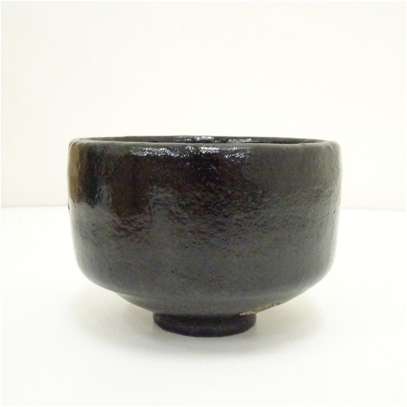 佐々木昭楽造　黒楽茶碗（共箱） 茶道 抹茶 おしゃれ 抹茶茶碗 抹茶碗 和食器 レトロ 茶器 骨董 茶わん 茶会 茶の湯 楽焼 11月 12月 秋