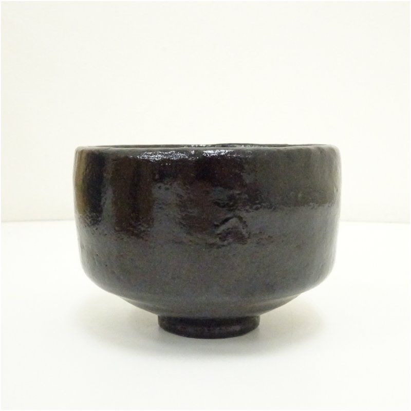 佐々木昭楽造　黒楽茶碗（共箱） 茶道 抹茶 おしゃれ 抹茶茶碗 抹茶碗 和食器 レトロ 茶器 骨董 茶わん 茶会 茶の湯 楽焼 11月 12月 秋