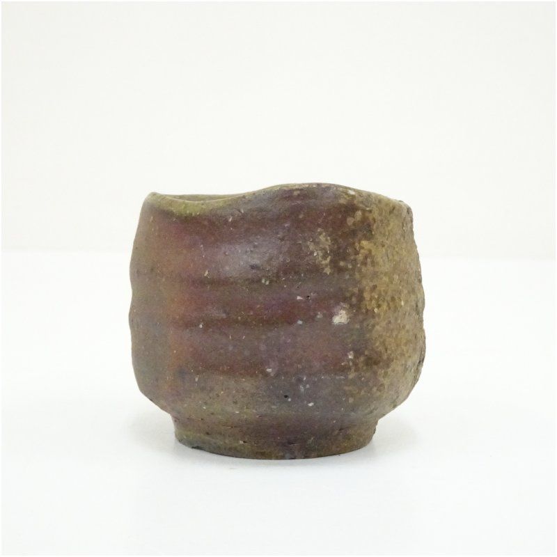 備前焼 中村六郎造 ぐい呑(共箱) ぐい呑み ぐい飲み おしゃれ かわいい 器 酒器 骨董 食器 ディスプレイ インテリア お酒 居酒屋 備前焼 中村六郎造 ぐい呑(共箱) ぐい呑み ぐい飲み おしゃれ かわいい 器 酒器 骨董 食器 ディスプレイ インテリア お酒 居酒屋