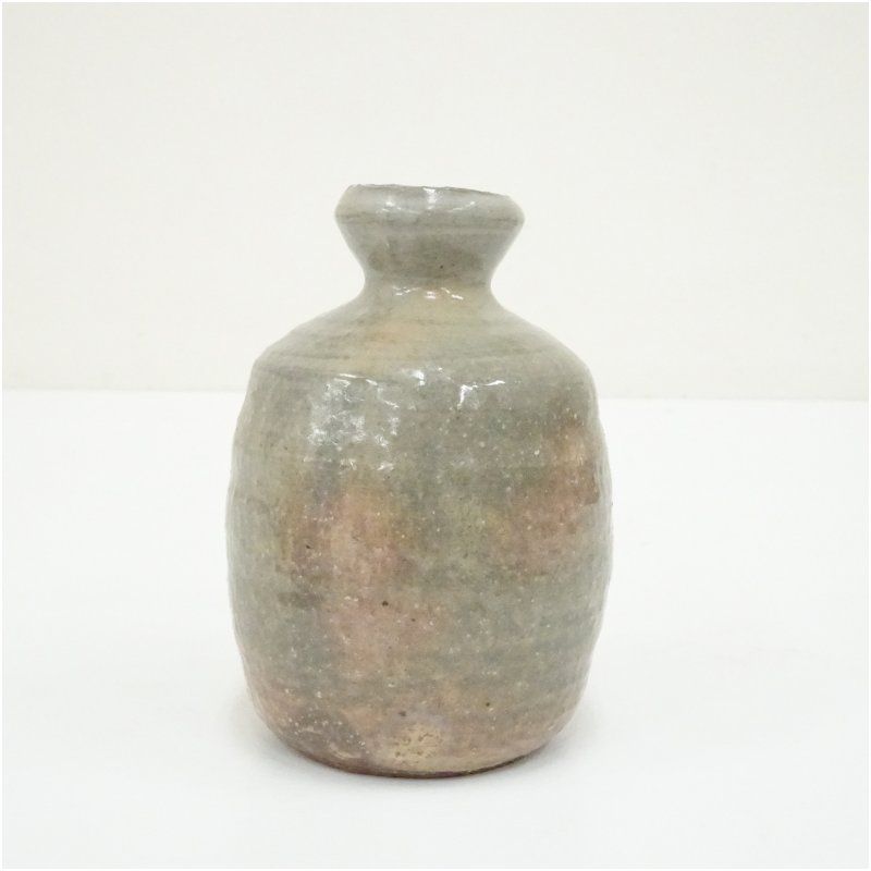 萩焼 十五代 板倉新兵衛窯造 徳利(共箱) 酒器 おしゃれ かわいい 酒 日本酒 和食 懐石 骨董 とっくり インテリア 茶事 茶道 茶道具 萩焼 十五代 板倉新兵衛窯造 徳利(共箱) 酒器 おしゃれ かわいい 酒 日本酒 和食 懐石 骨董 とっくり インテリア 茶事 茶道 茶道具