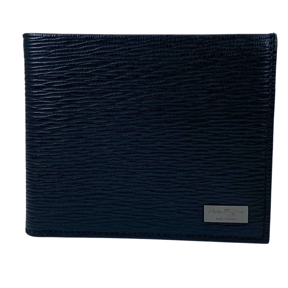Salvatore Ferragamo フェラガモ 二つ折り財布 折財布 667070 レザー ブラック 普段使い 通勤 通学 お出かけ 定番 人気 上品 洗練 実用的 機能的 収納力 デイリー