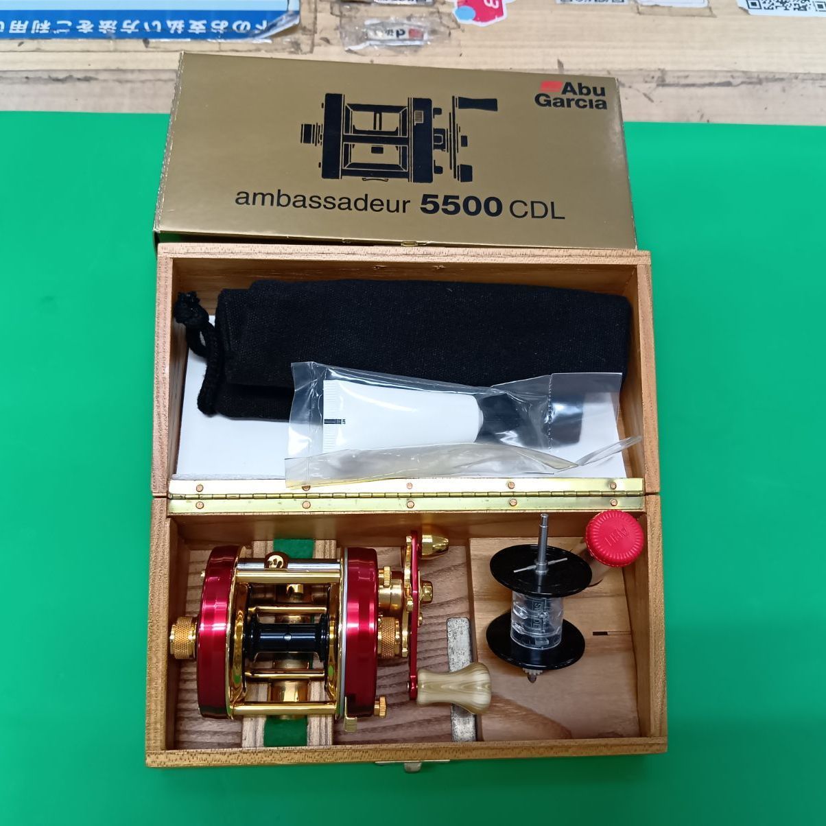 【大宮宮原店 併売】アブガルシア アンバサダー 5500CDL サイモンシモムラ SS0025CDL 釣具いちばん館大宮宮原店