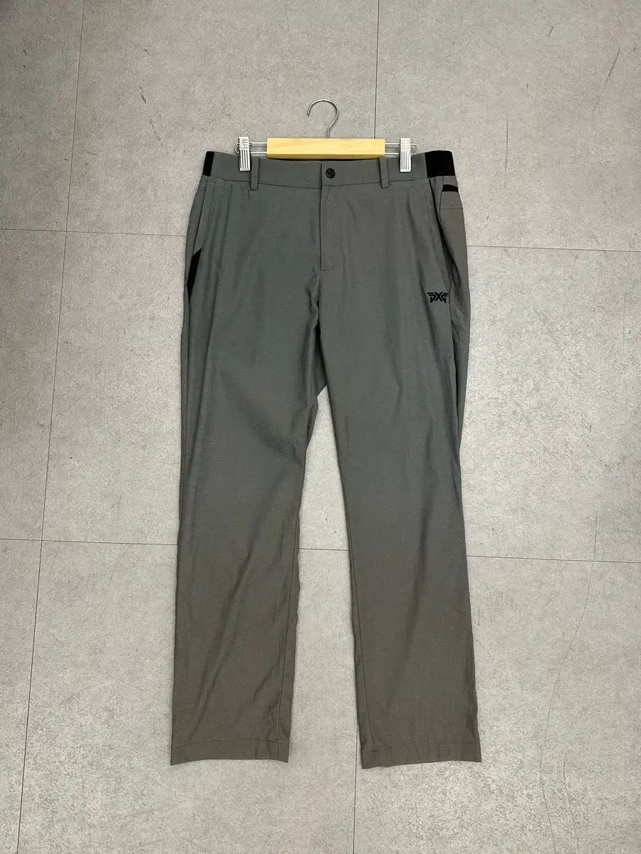 Pxgゴルフパンツ(30)